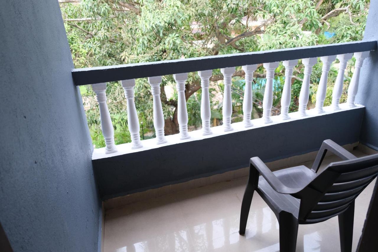 Stays - By Glitter Sand Candolim Bagian luar foto