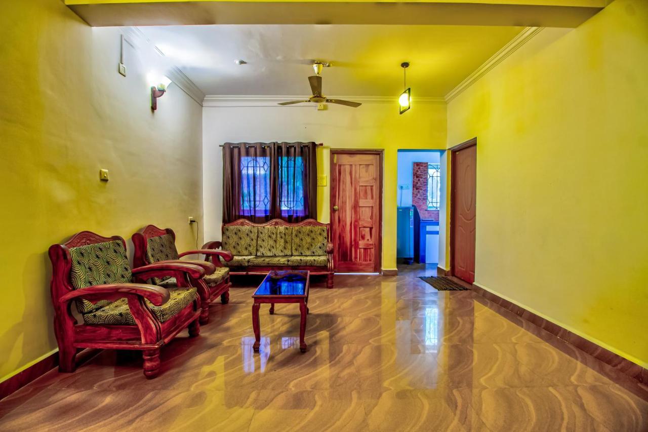 Stays - By Glitter Sand Candolim Bagian luar foto