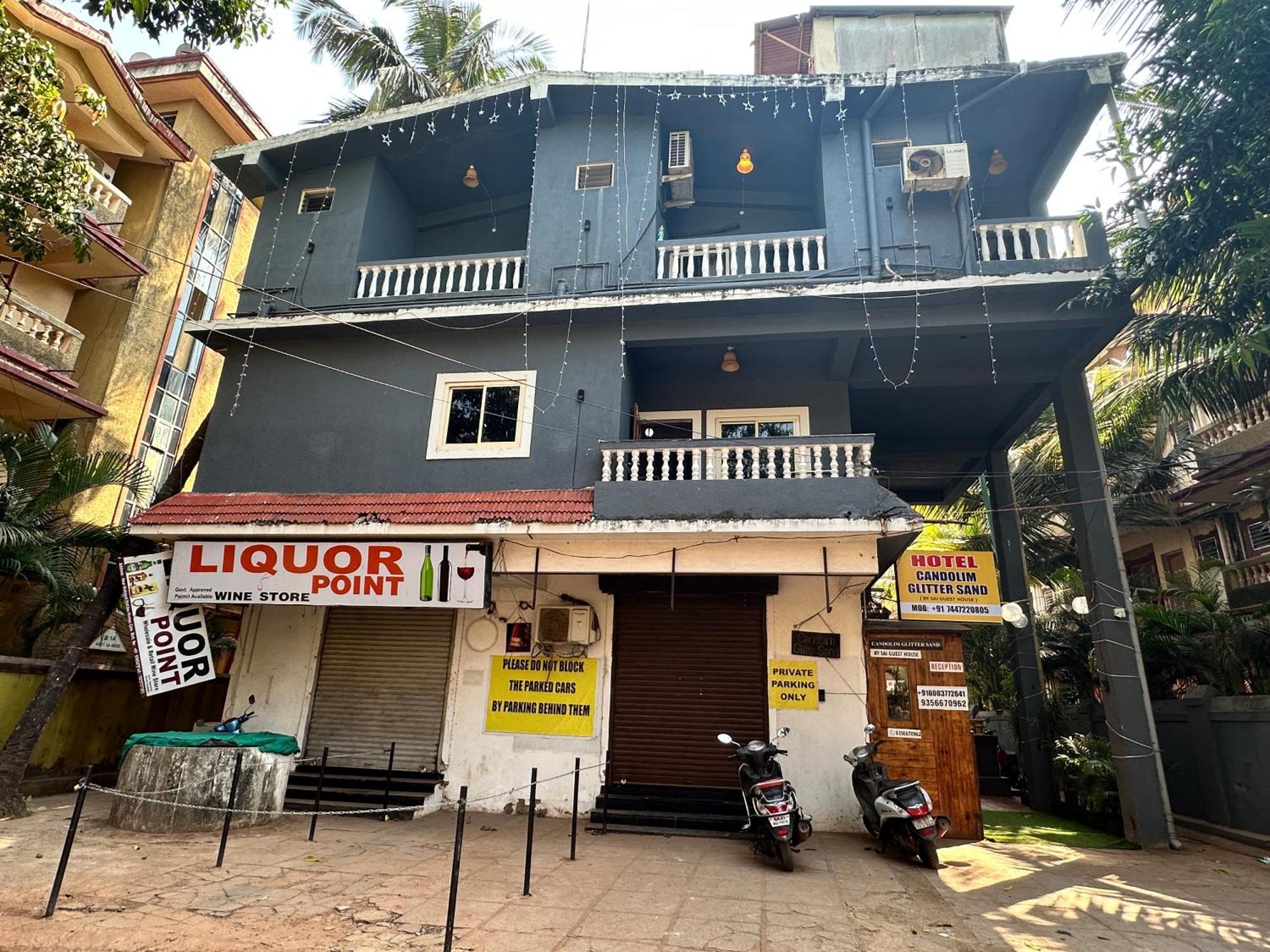 Stays - By Glitter Sand Candolim Bagian luar foto