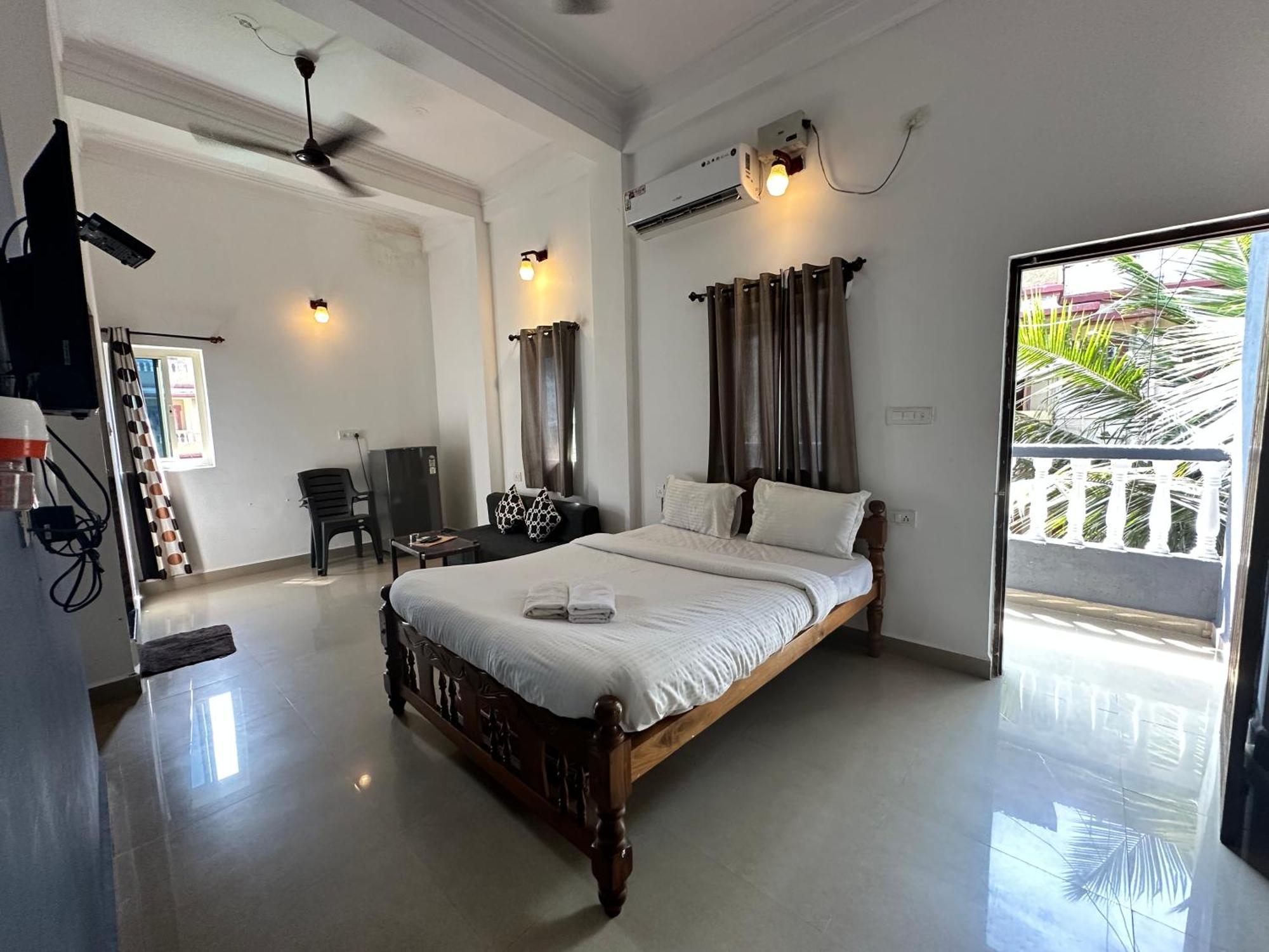 Stays - By Glitter Sand Candolim Bagian luar foto
