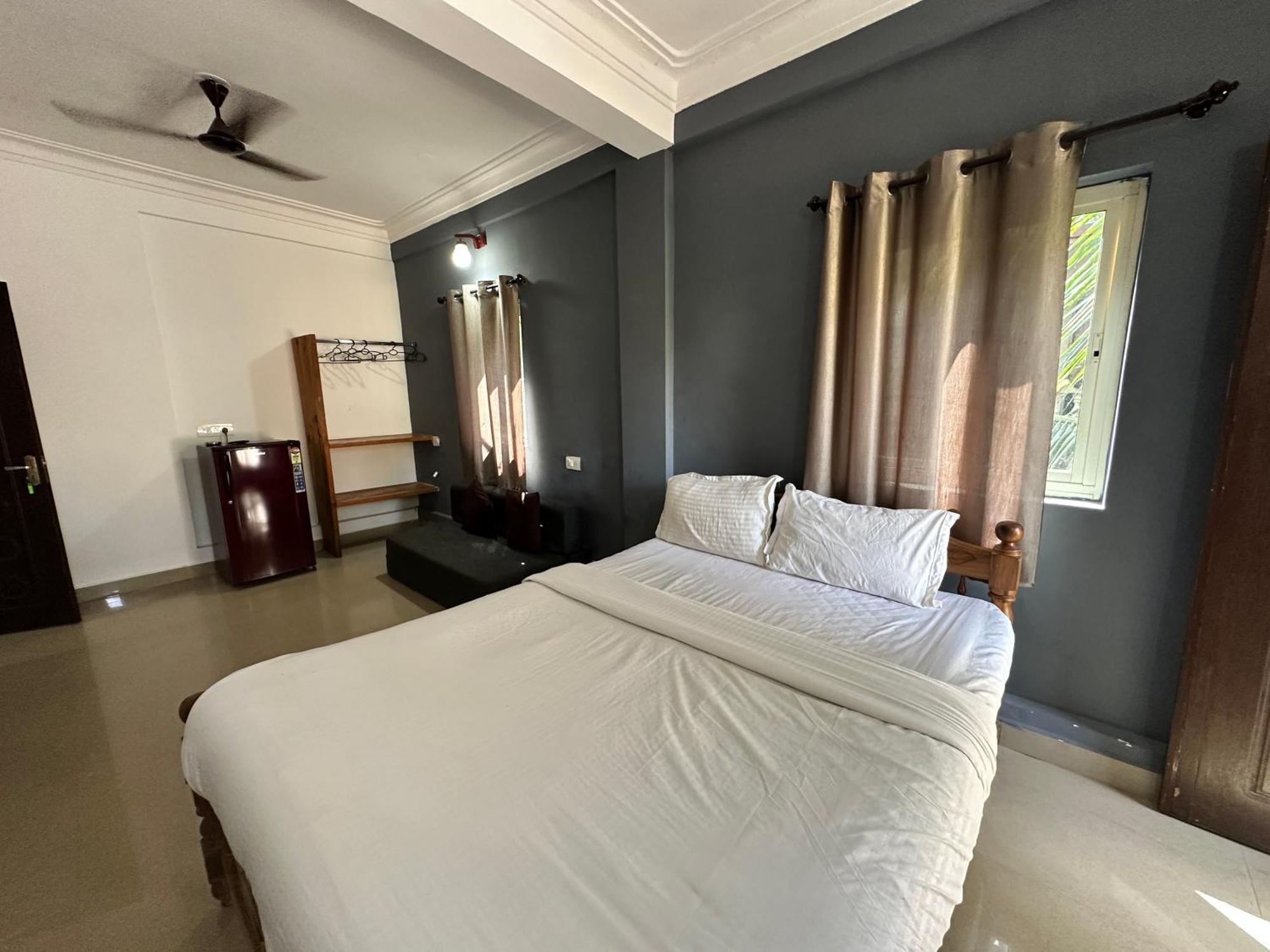 Stays - By Glitter Sand Candolim Bagian luar foto